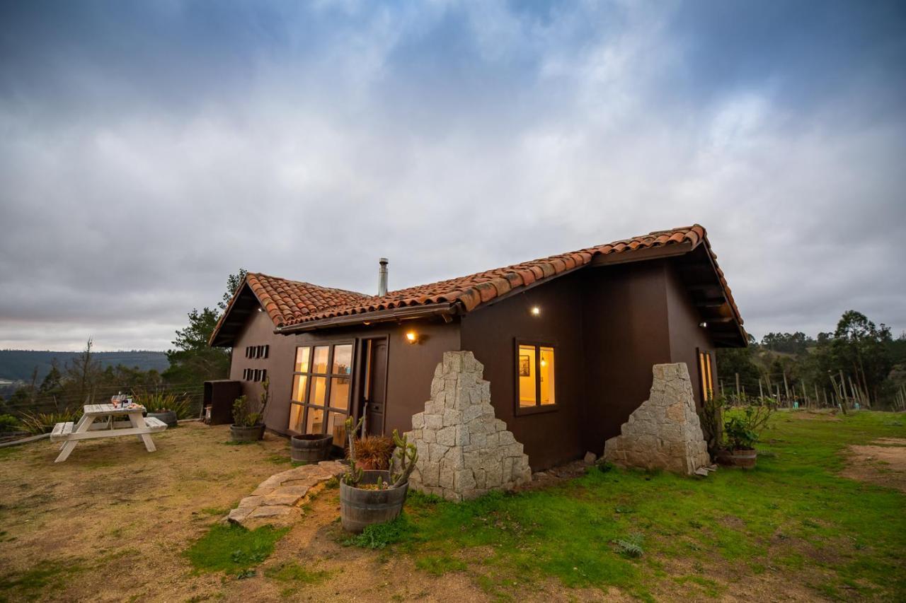 Bed & Breakfast Bungalow Miramar & Jeronimo At Casa Marin Vineyards